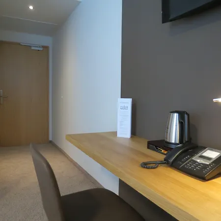 Neuthor Hotel