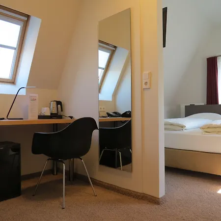 Neuthor 3* Ulm