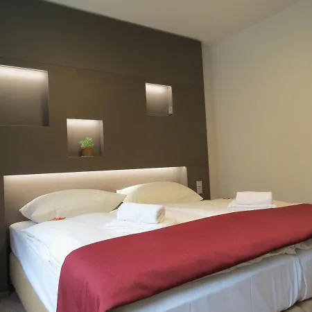 Hotel Neuthor 3*