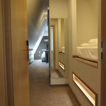 Hotel Neuthor 3*