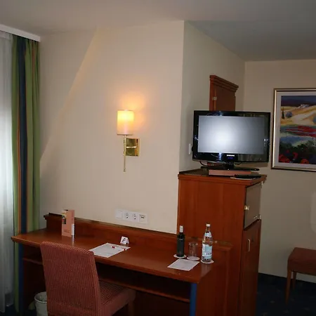 Hotel Neuthor 3*