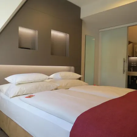 Neuthor Hotel 3*